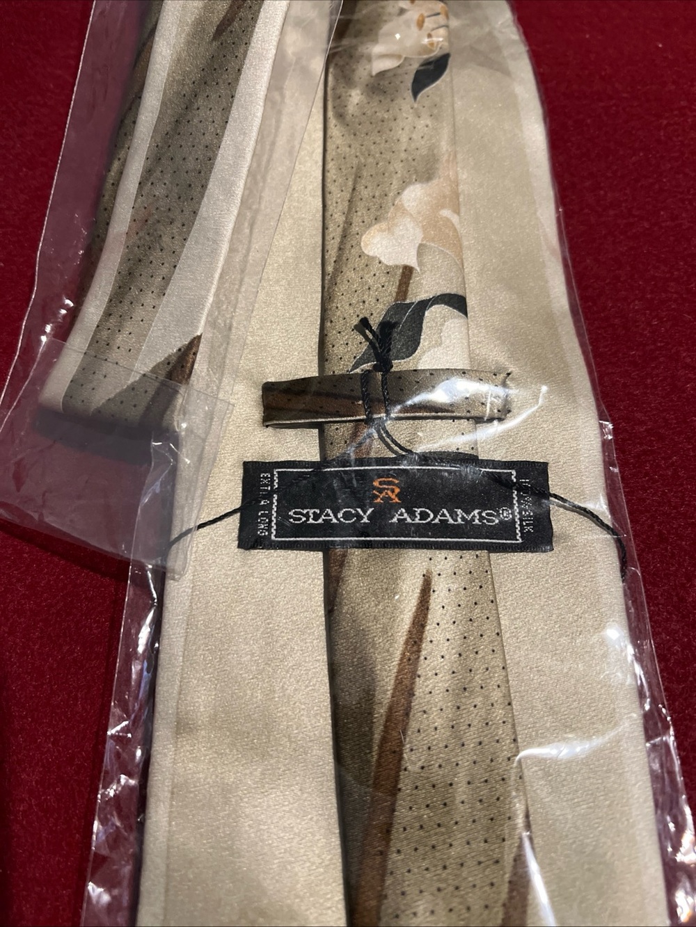 Stacy Adams Ivory and Black Floral Silk Tie